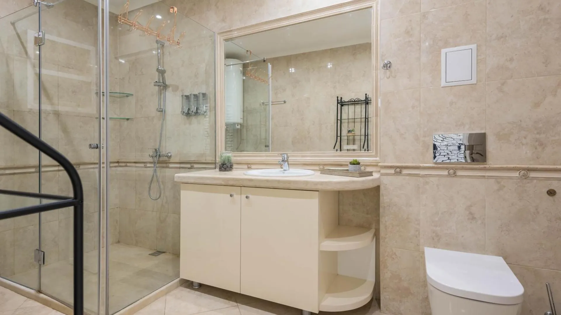 Sea Garden Luxury Apartment Varna